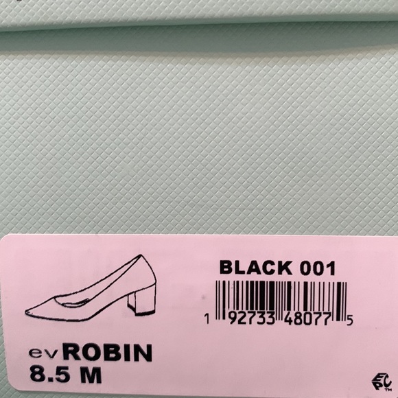 NIB - Easy Spirit Evolve - black Robin pumps - new never worn - size 8.5 - Picture 11 of 11